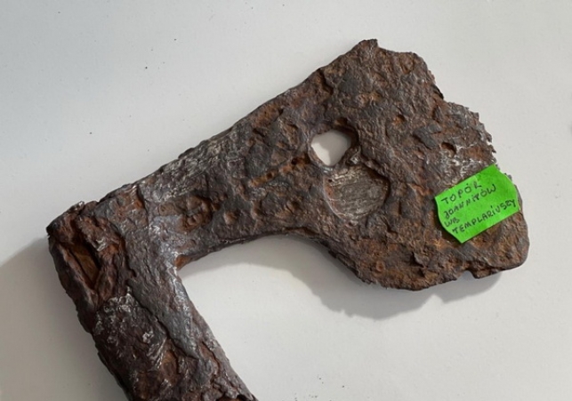 topor sredniowieczny