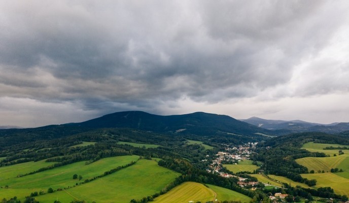 pexels-photo-3193686